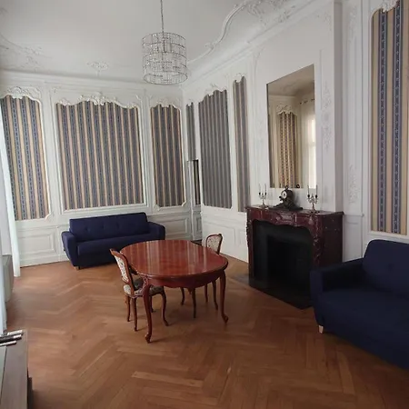 Apartamento Haussmannien Face Aux Halles *
